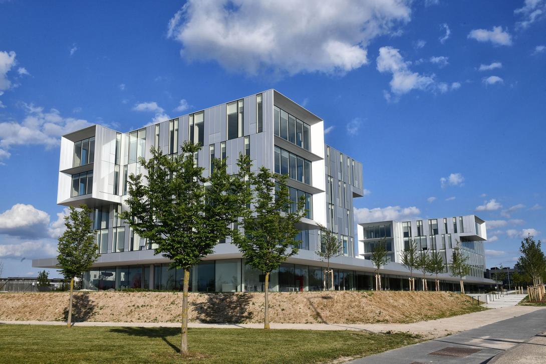 VILLAGE BY CREDIT AGRICOLE