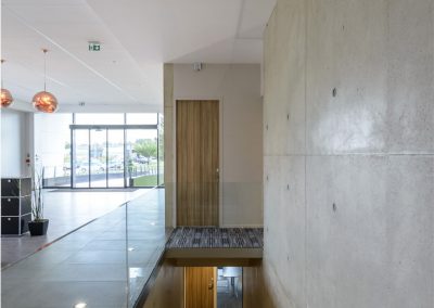 charleville-mezieres-amada-interieur-escalier-gnat-ingenierie